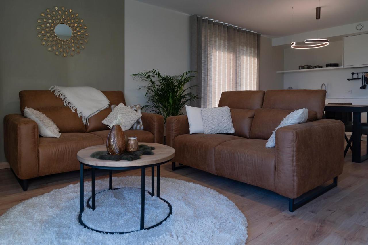De Weldoeninge Villa Wingene Bagian luar foto